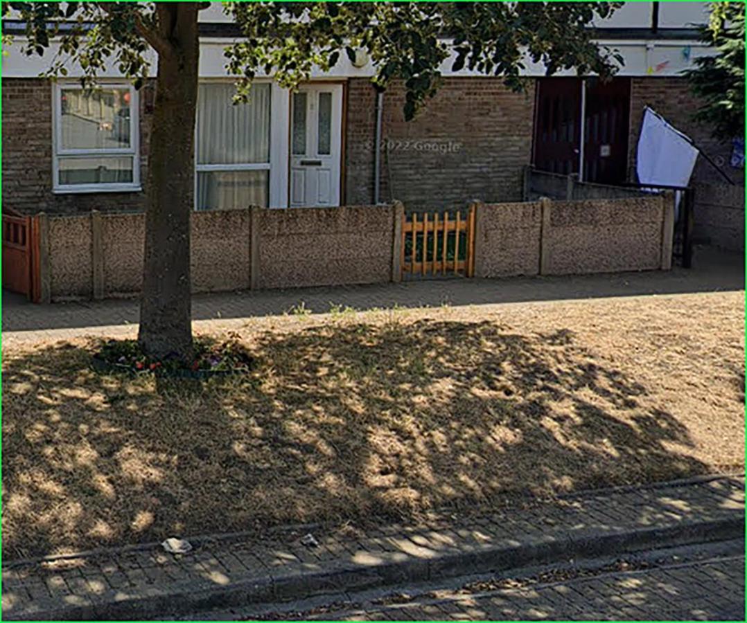 Central And Quiet Flat In London! Close To Station Exterior photo
